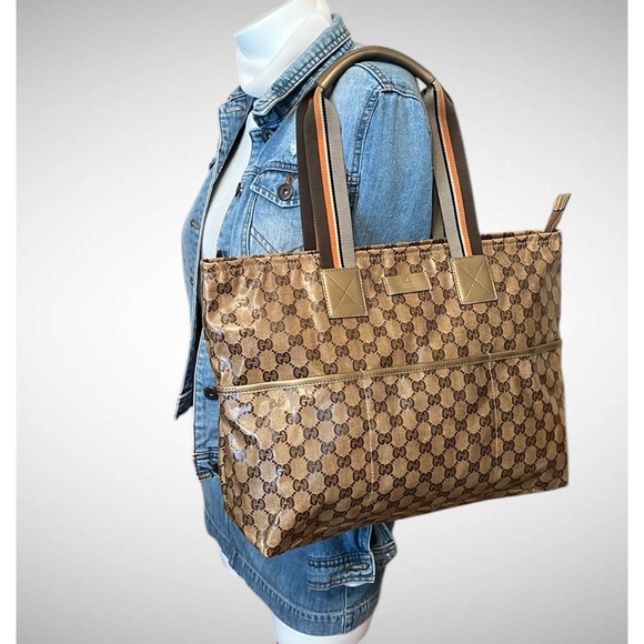 A309- 💯%authentic Gucci crystal shoulder bag - Picture 2 of 16